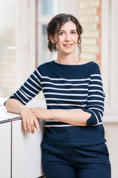 aylin-sonntag-profil-tresen